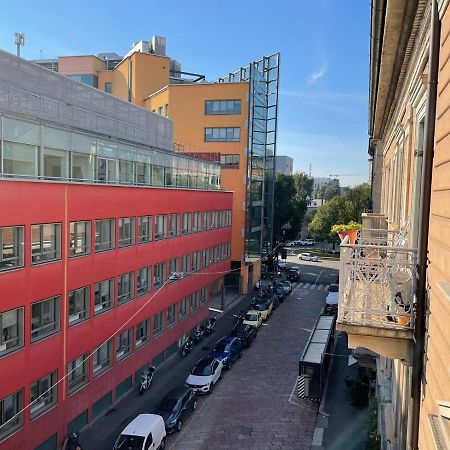 Cozy Flat Mins Walk To Navigli And Metro Porta Genova Apartment Milan Exterior photo